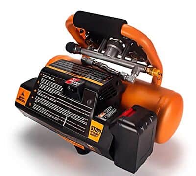 מדחס נטען GIANT 700